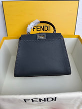 Fend Peekaboo Soft Bag - Black