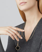 Van Cleef Magic Alhambra long Pendant, 1 motif