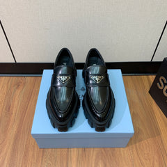 Prda Monolith brushed leather loafers