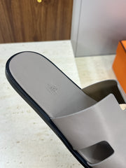 Hermes Izmir sandal- Gray