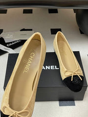 Chanl Classic Ballerina Flats - Beige & Black