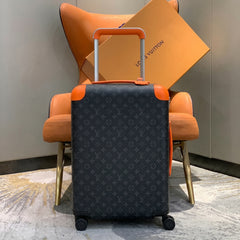 LV Horizon 55 Cabin