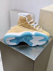 Nik Air Jordan 11 "H-Town Sneaker