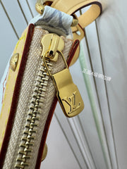 Lous Vuitton Pochette Accessoires bag