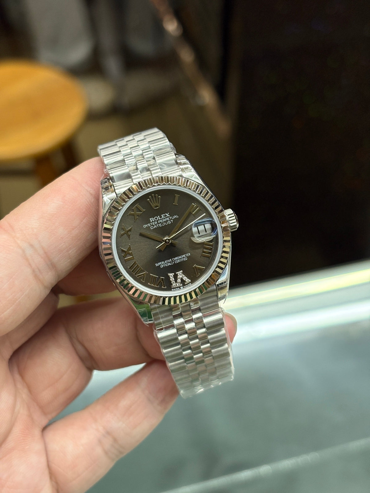 Rolx Datejust 31 – Dark Grey Dial & Diamond-Set Bezel