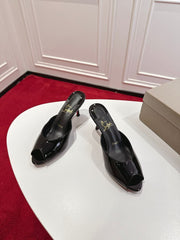 Chrstian Loboutin Me Dolly 100 patent leather