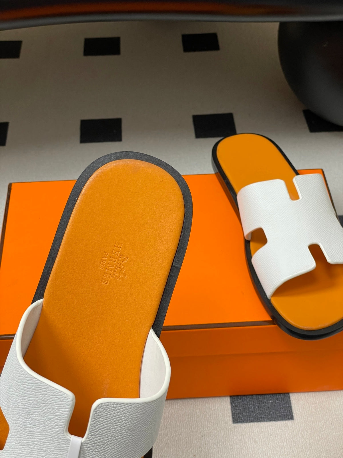 Hermes Izmir  sandal - white& Orange