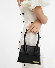 Jacquemus Le grand Chiquito