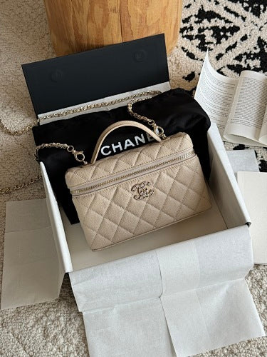 Chanl Slim Vanity Bag - Beige