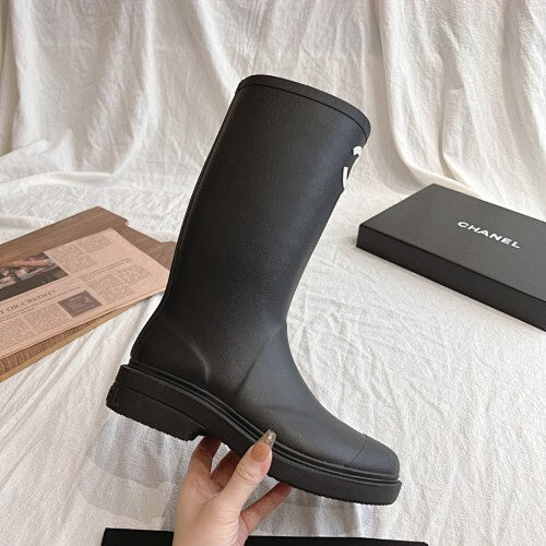 Chanl High Boots - CC Logo Knee-High Rubber Boots - Black