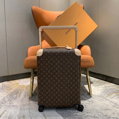 LV Horizon 55 Cabin