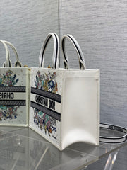 Diour Book Tote "Lucky Dior" - White Pixel Motif