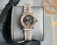 Rolx Lady-Datejust 28 – Silver Diamond Dial & Yellow Rolesor