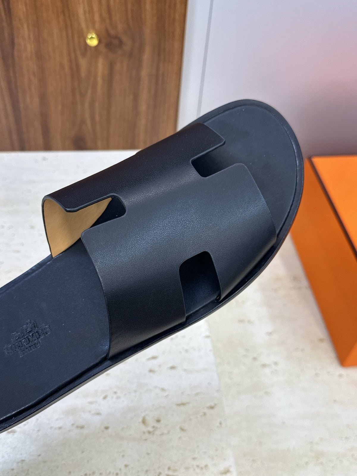 Hermes Izmir sandal Product - Black