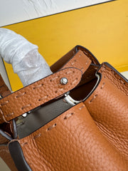 Fend Peekaboo Soft Bag - Brown