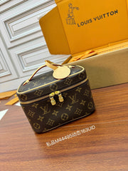 Lous Vuitton Vanity PM monogram